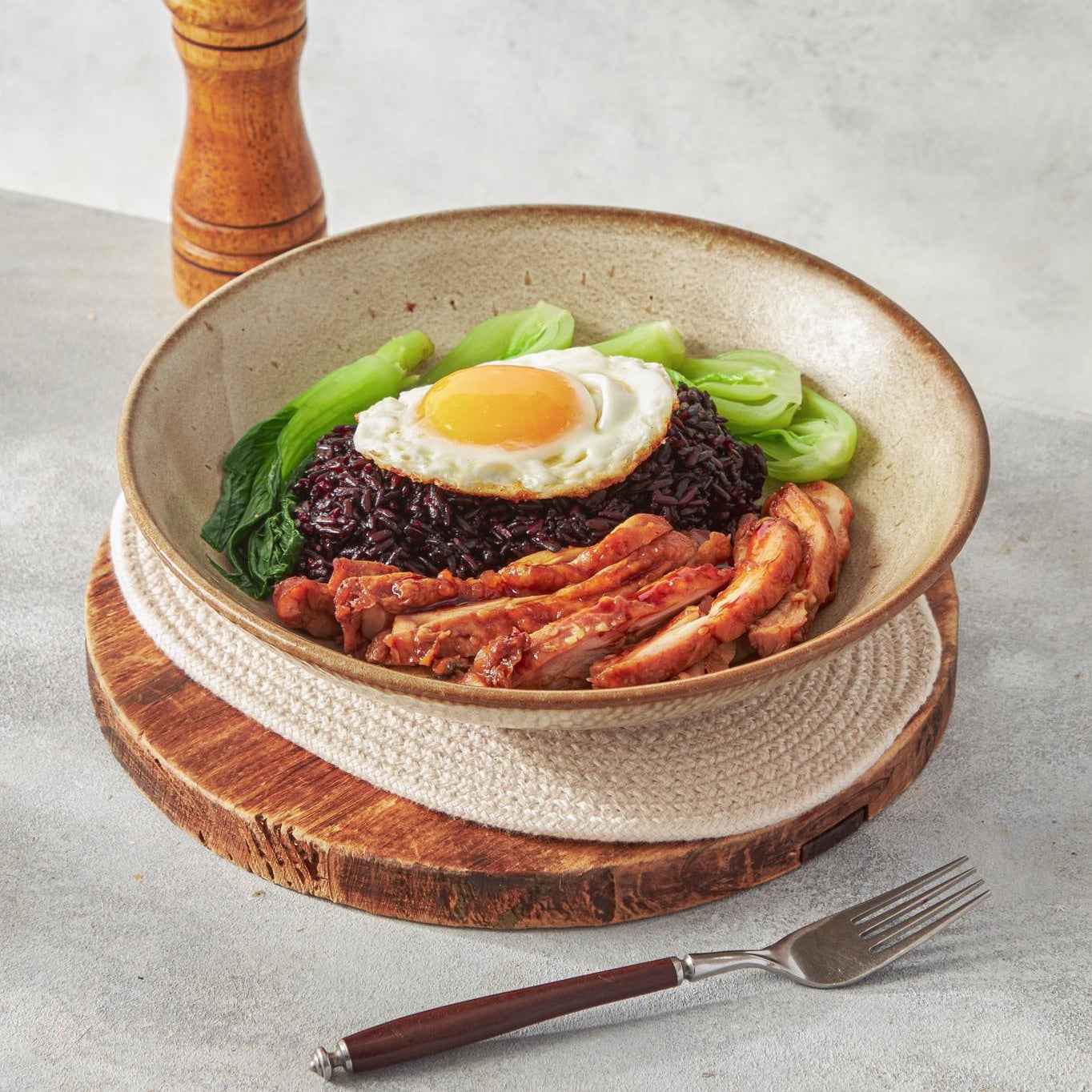 Cơm Gà Mật Ong Trứng Ốp La